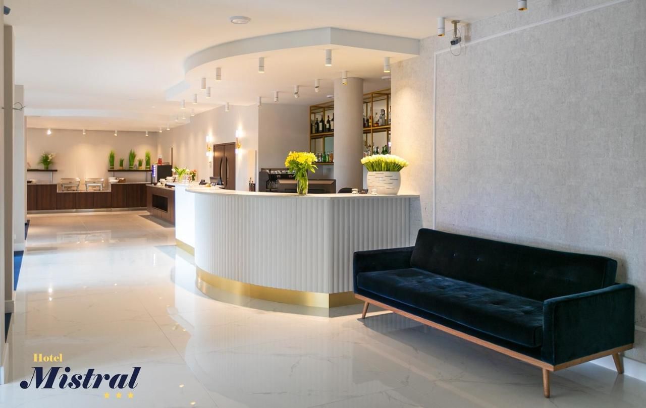 Отель Hotel Mistral Марки-4
