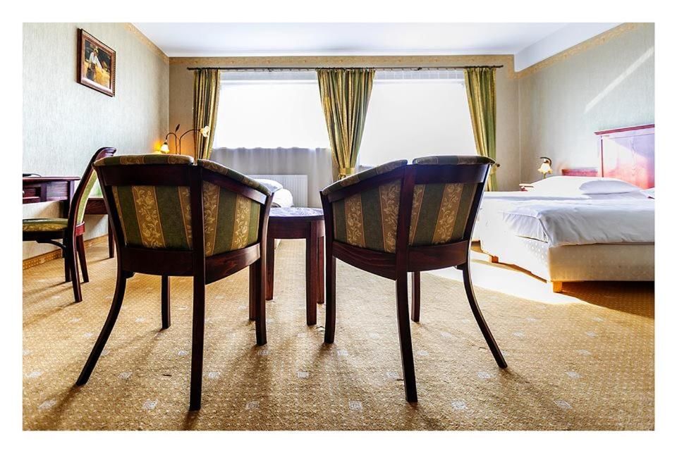 Отель Hotel Mistral Марки-20