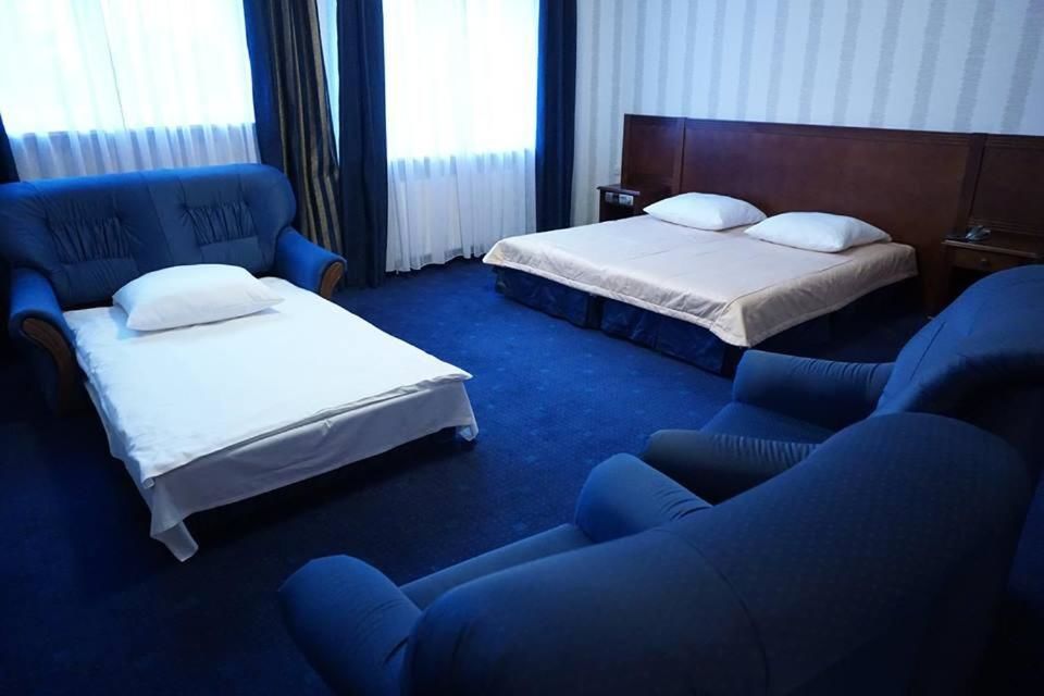 Отель Hotel Mistral Марки-25