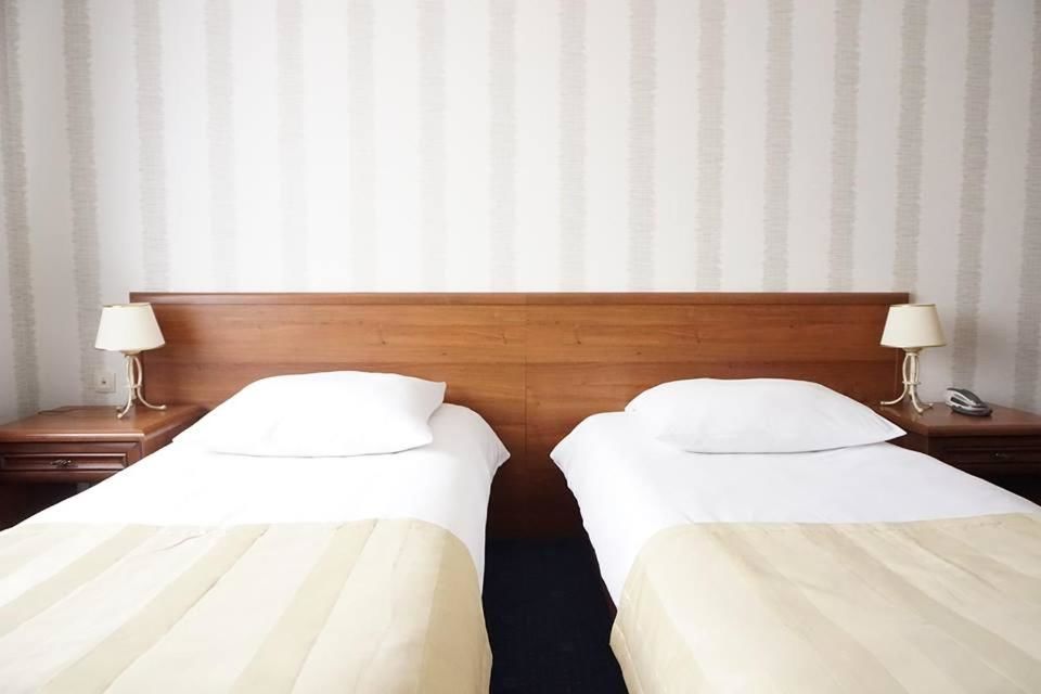 Отель Hotel Mistral Марки-54
